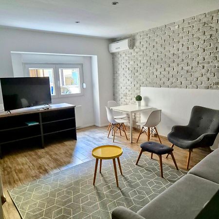 Home Apartmani I Sobe Osijek Buitenkant foto